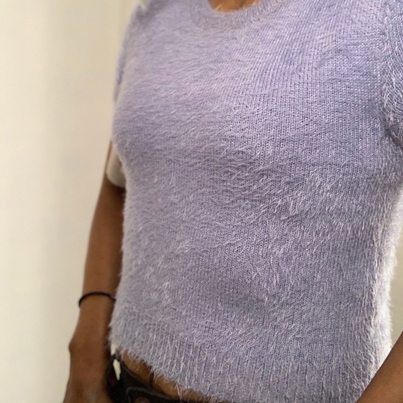 Light purple vintage fuzzy shirt - Picture 3 of 3